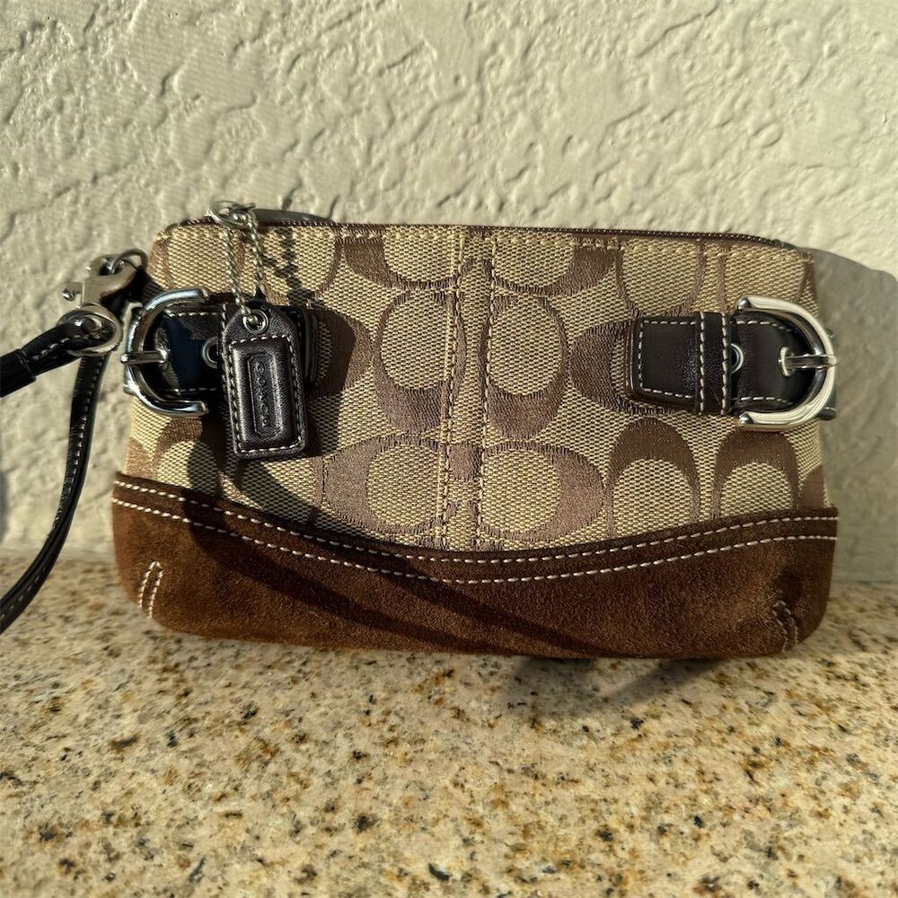 Vintage Coach SoHo Brown Signature C khaki & brown Suede Wristlet